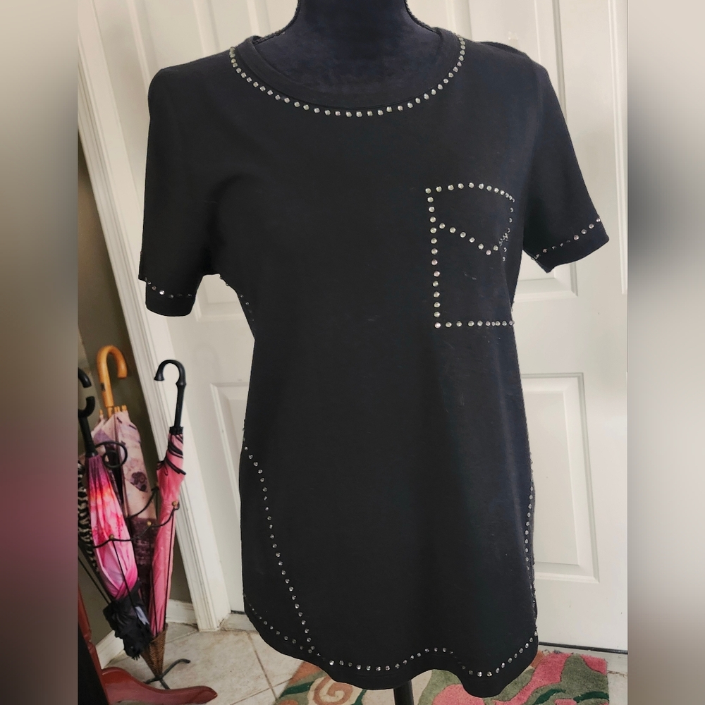 Black T-shirt  By In2 Incashmere Size M 100% Cotton w/rinestone